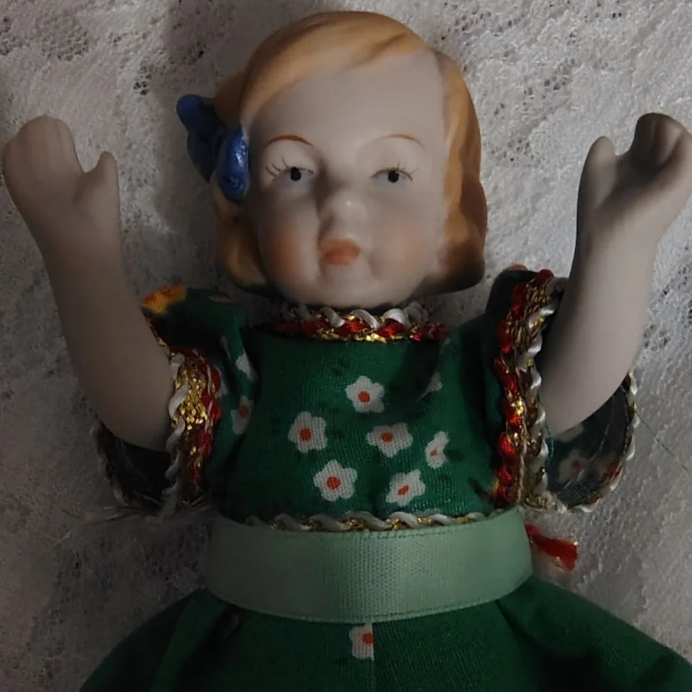 Vintage Bisque Doll Shackman 6" Tall German Green Dress Japan Mcm - Picture 4 of 7